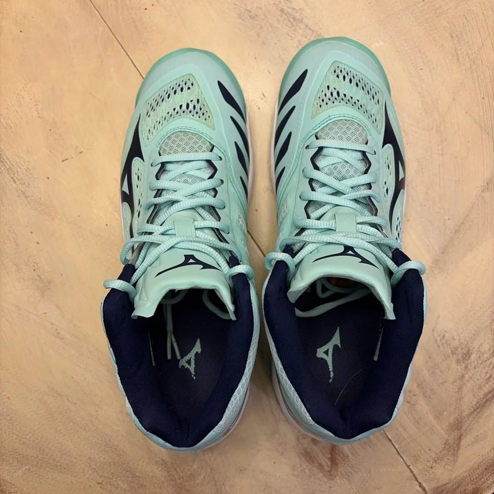 Mizuno Wave Lightning Z5 Mid Womens Light Volleyball Shoes Size 9US - Picture 9 of 9